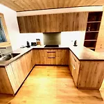 Apartment Neuf, *